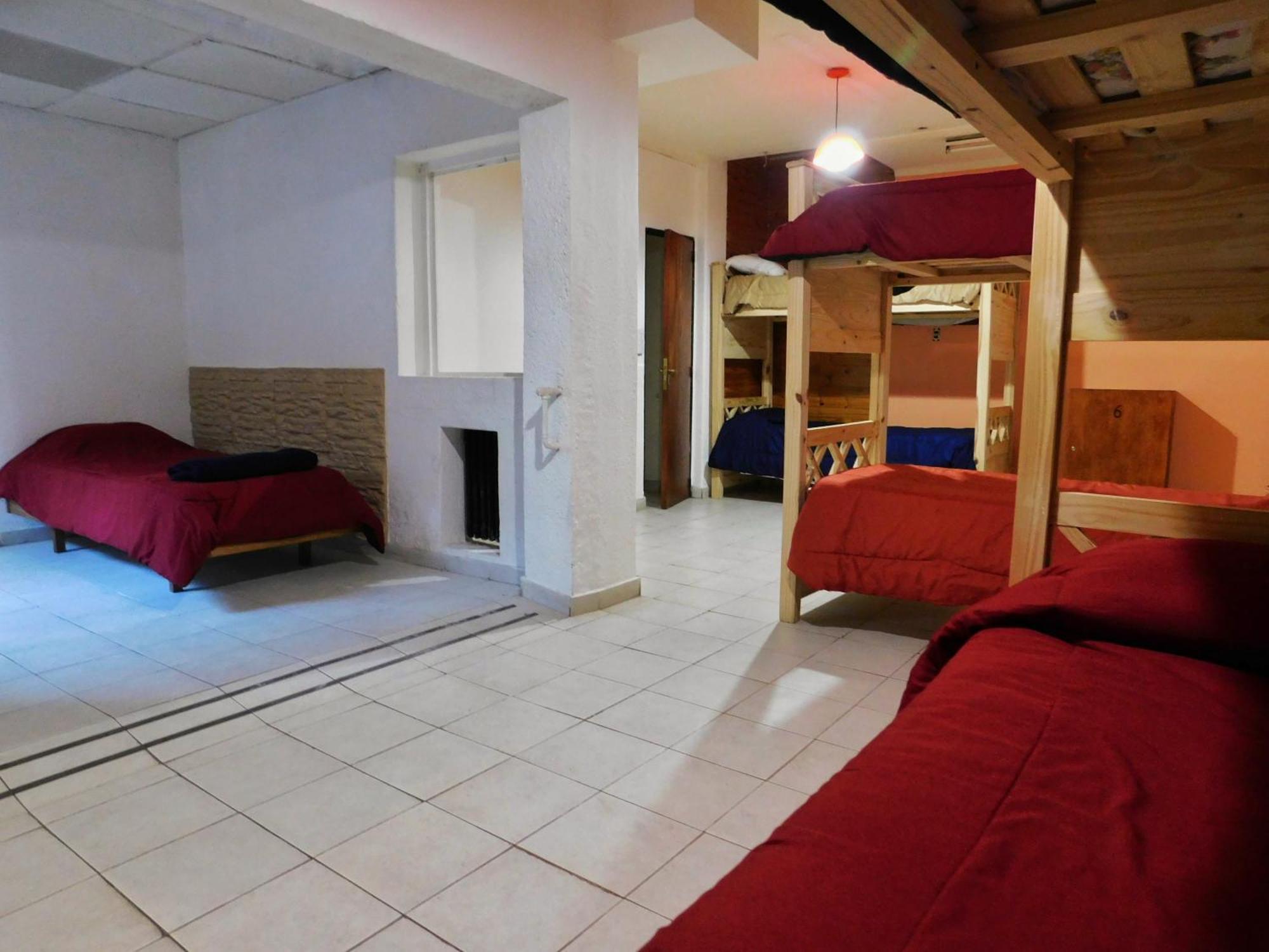 Hostel Arrayan San Carlos de Bariloche Oda fotoğraf